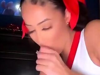 ariana amateur brunette